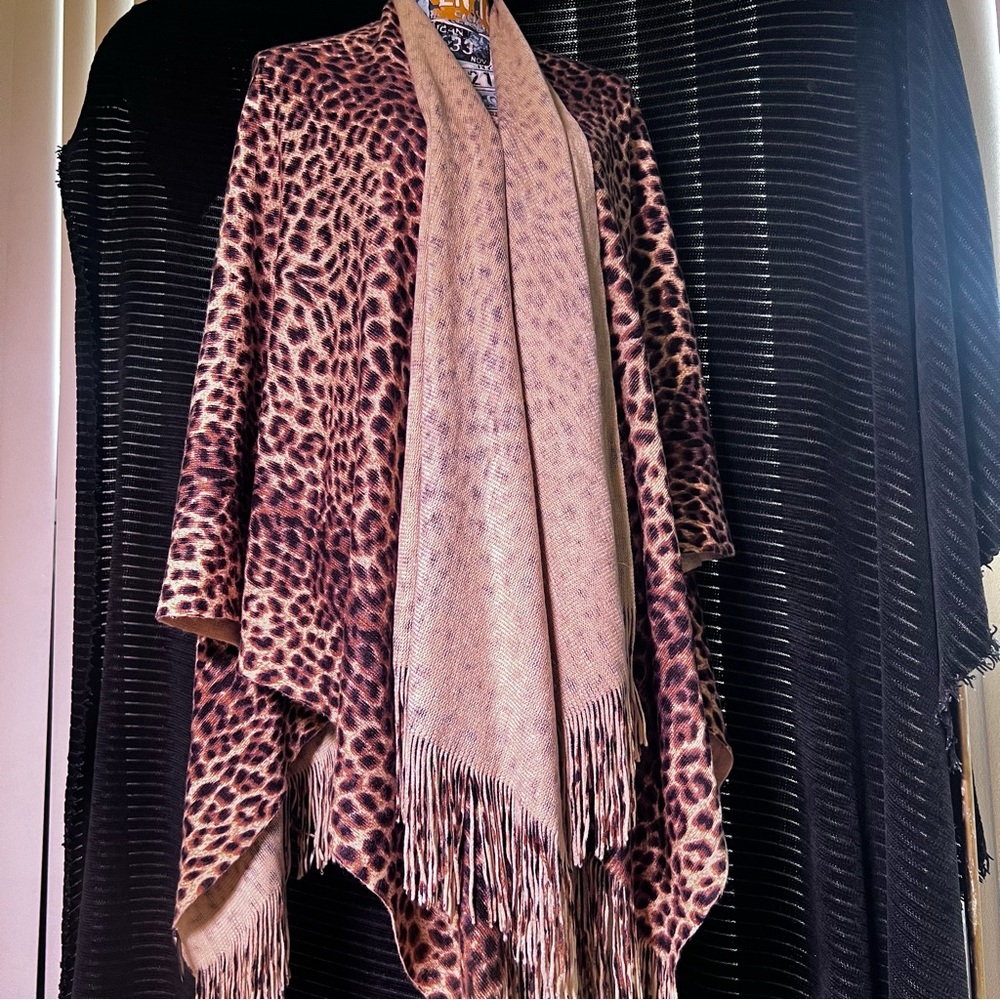 Leopard print knit fringe poncho